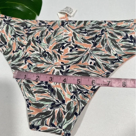 NWT Tavik‎ [ Medium ] Paradise Desert Clay Bella Bikini Bottom - Picture 8 of 8